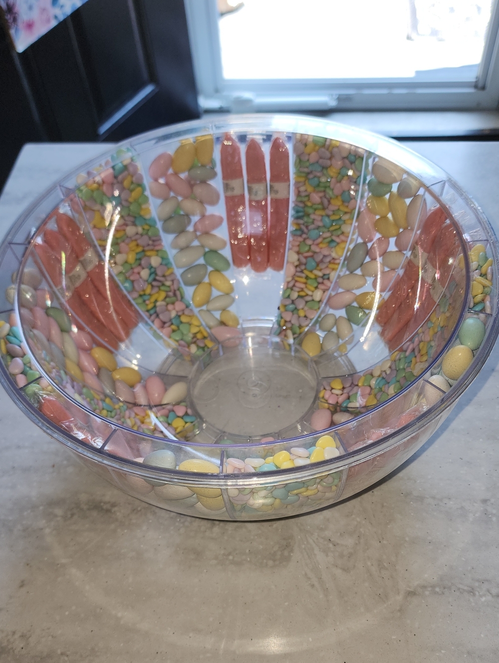 Fill-a-Bowl Clear  Plastic Candy/other Serving Bowl